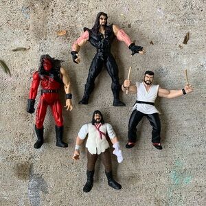 Bundle of 4 Vintage WWF Figures